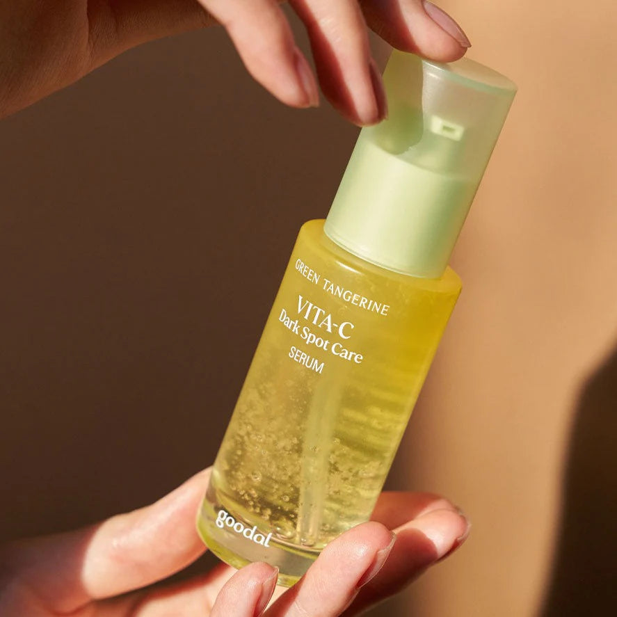 GOODAL GREEN TANGERINE VITA-C DARK SPOT CARE SERUM (40ML )